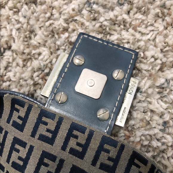 FENDI Zucchini Baguette Navy vintage bag - Picture 10 of 12